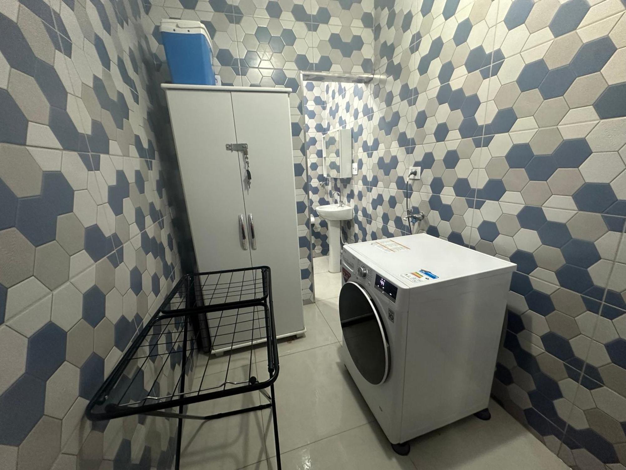 Triplex Piscina Churrasqueira Lava E Seca Wi-Fi E 2 Tvs Em Condominio Com 90M2 No Centro De 乌巴图巴 外观 照片