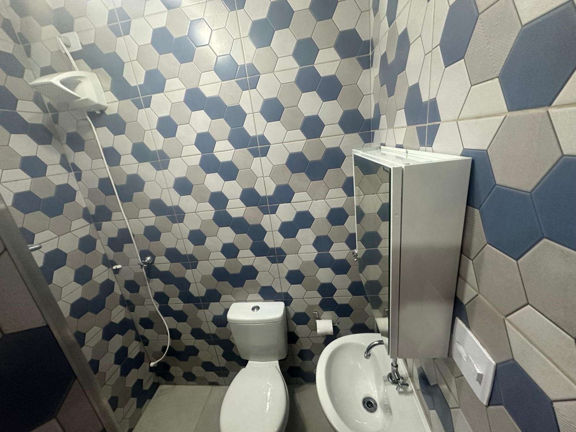 Triplex Piscina Churrasqueira Lava E Seca Wi-Fi E 2 Tvs Em Condominio Com 90M2 No Centro De 乌巴图巴 外观 照片