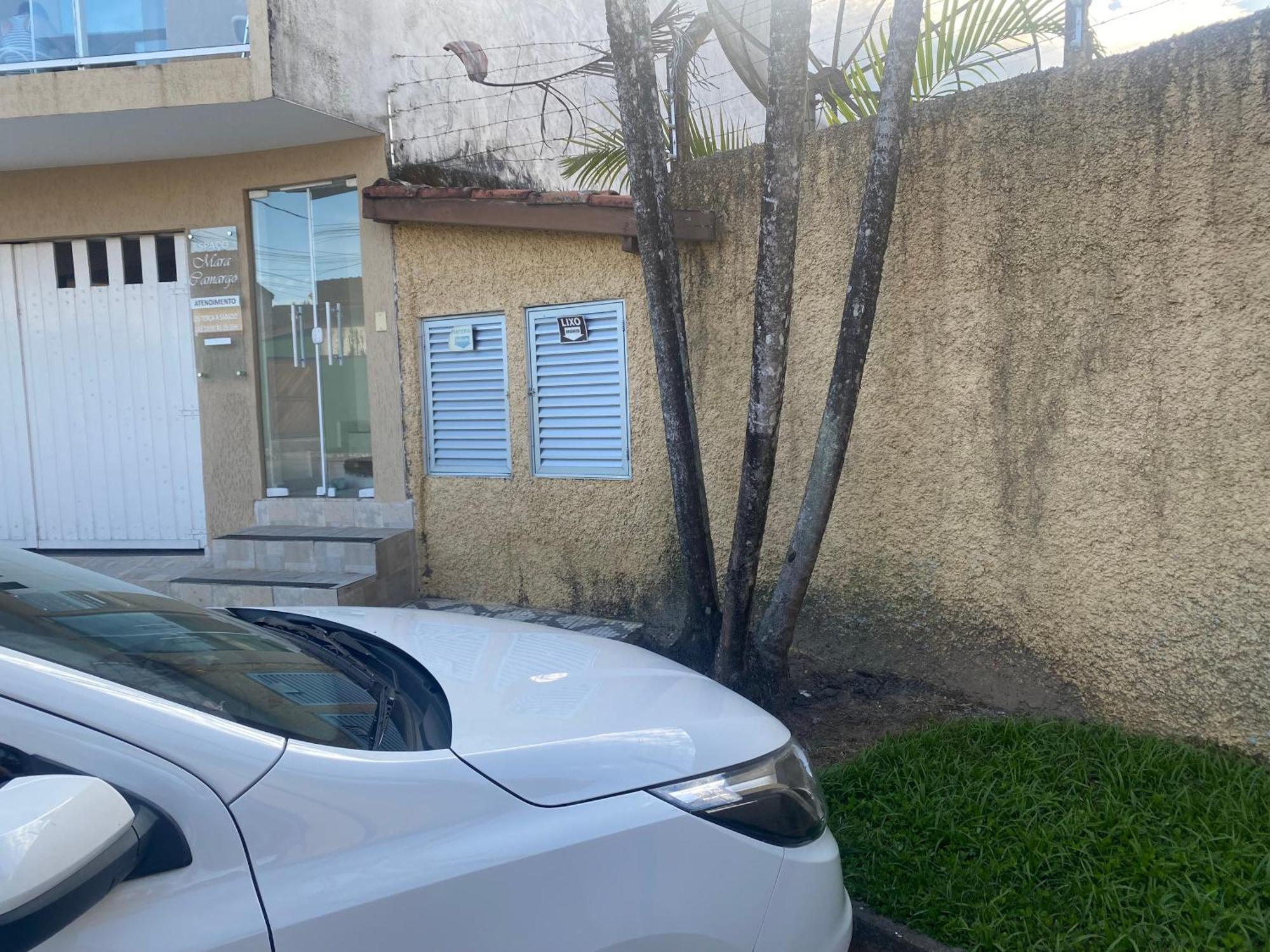 Triplex Piscina Churrasqueira Lava E Seca Wi-Fi E 2 Tvs Em Condominio Com 90M2 No Centro De 乌巴图巴 外观 照片