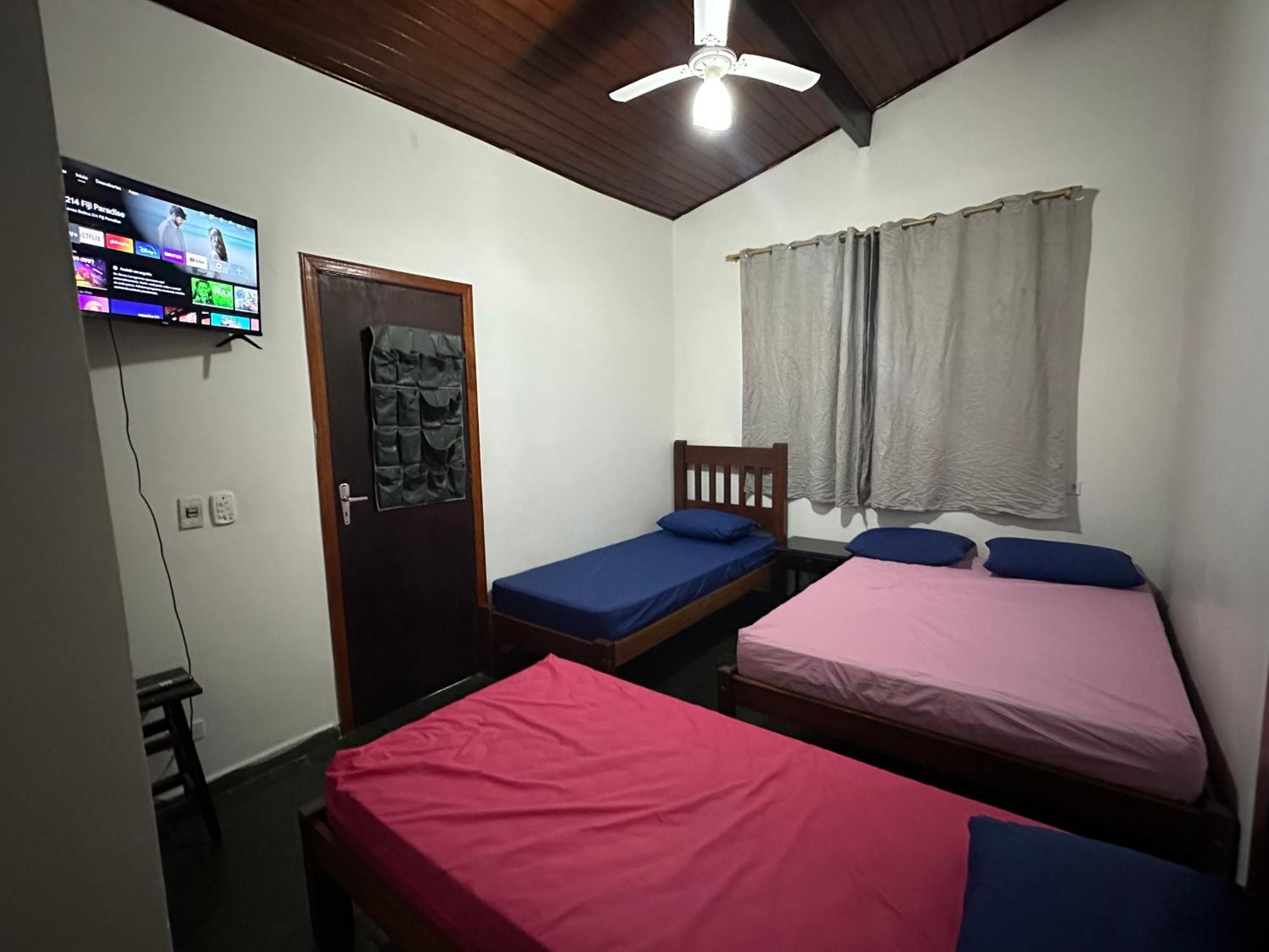 Triplex Piscina Churrasqueira Lava E Seca Wi-Fi E 2 Tvs Em Condominio Com 90M2 No Centro De 乌巴图巴 外观 照片